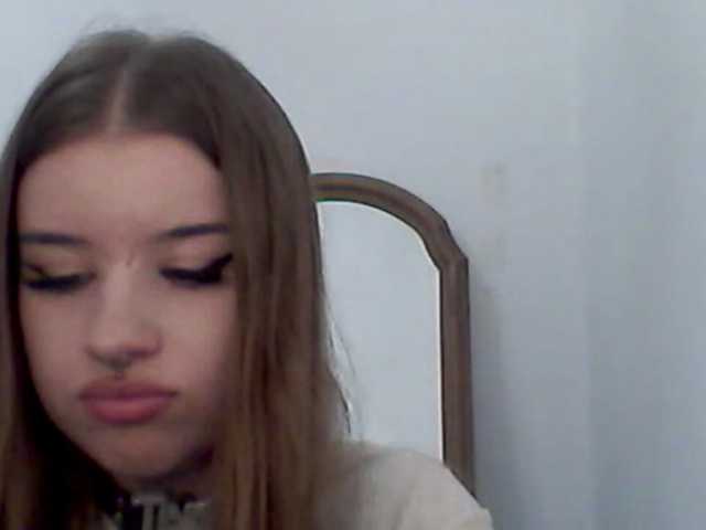 MollyLolly live cam on BongaCams