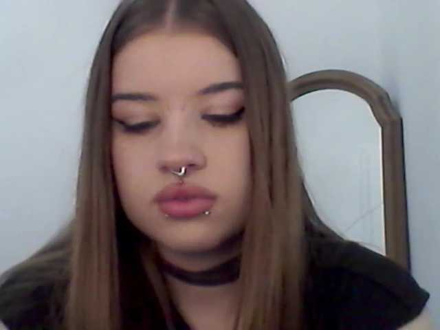 MollyLolly live cam on BongaCams