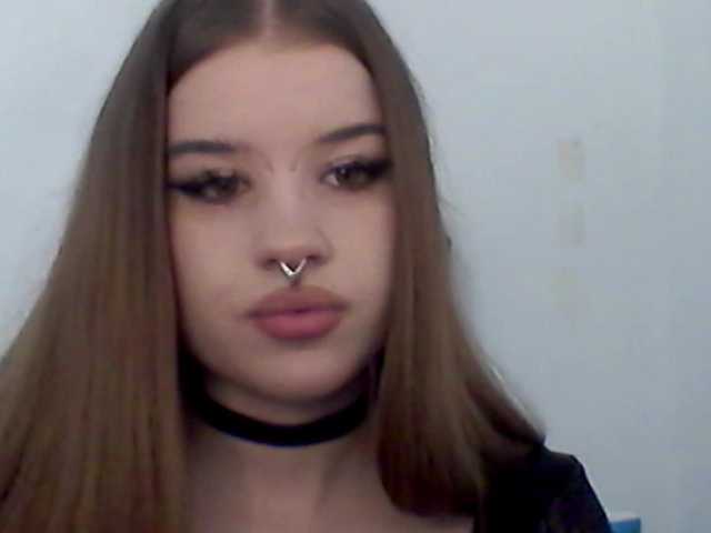 MollyLolly live cam on BongaCams