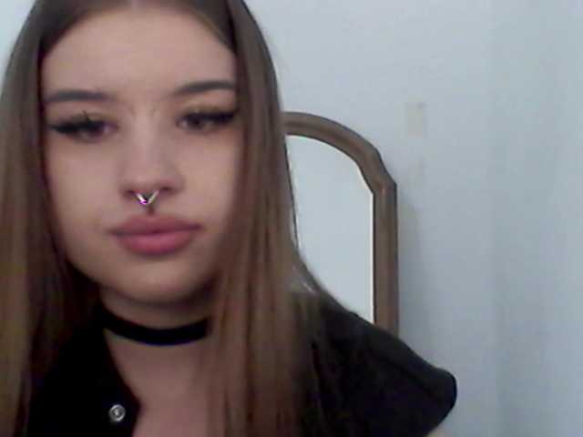 MollyLolly live cam on BongaCams