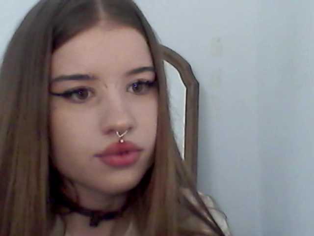 MollyLolly live cam on BongaCams