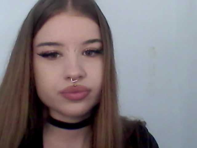 MollyLolly live cam on BongaCams