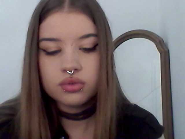 MollyLolly live cam on BongaCams