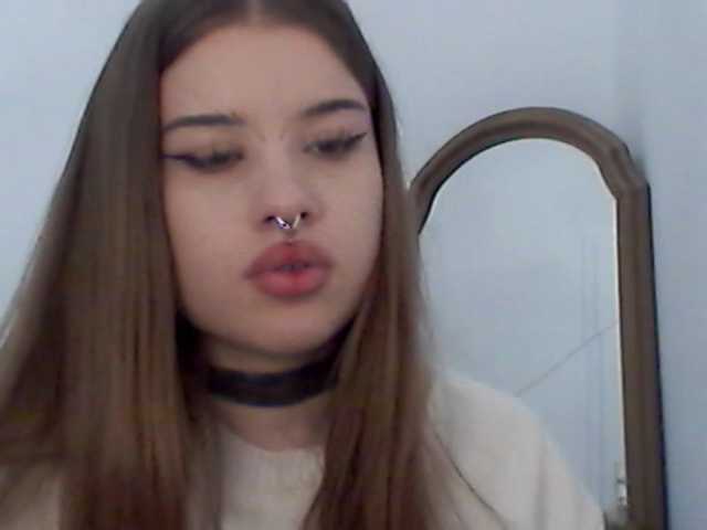 MollyLolly live cam on BongaCams