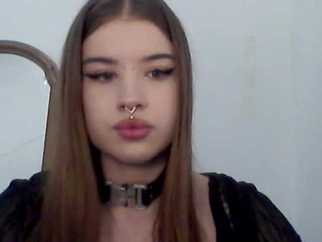MollyLolly live cam on BongaCams