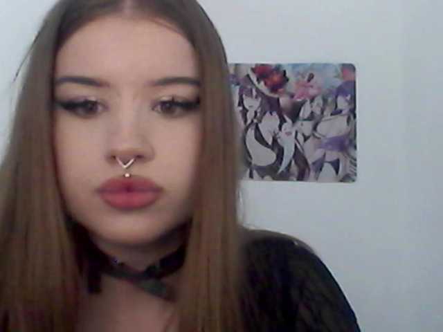 MollyLolly live cam on BongaCams