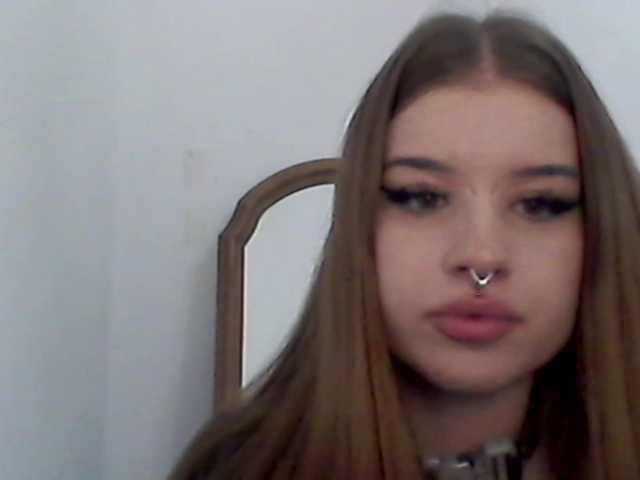 MollyLolly live cam on BongaCams