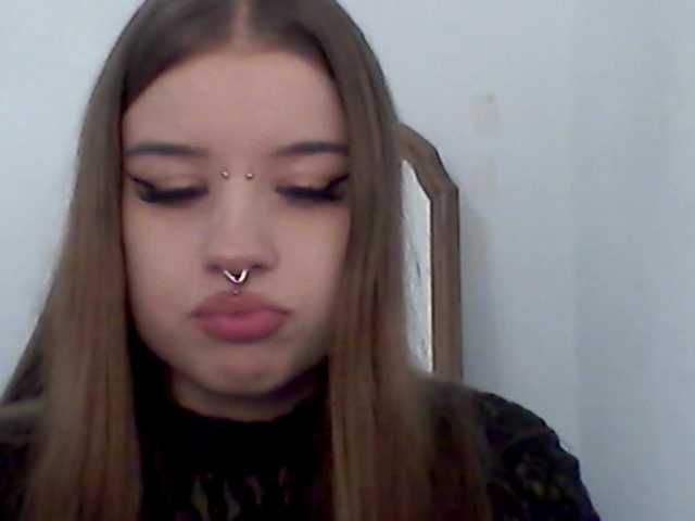 MollyLolly live cam on BongaCams
