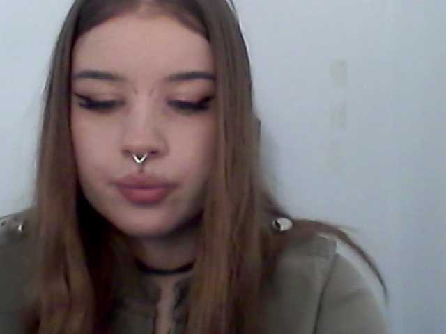 MollyLolly live cam preview
