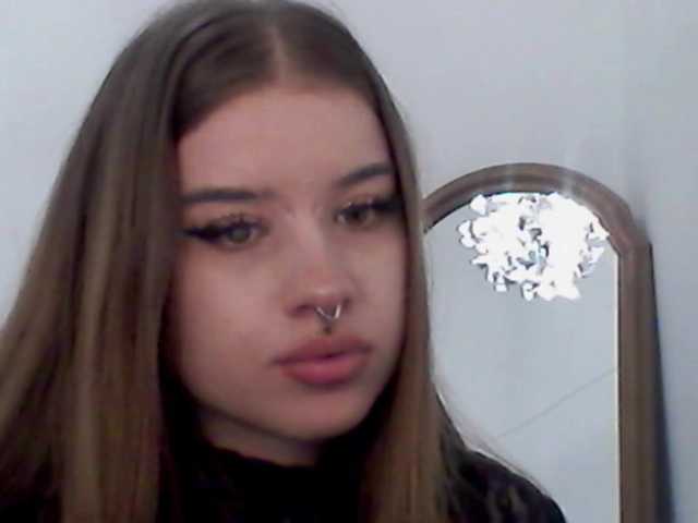 MollyLolly live cam on BongaCams