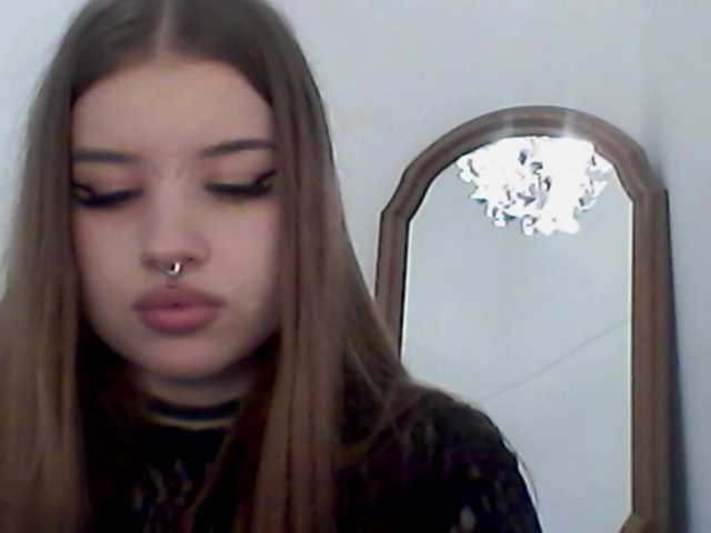 MollyLolly live cam on BongaCams