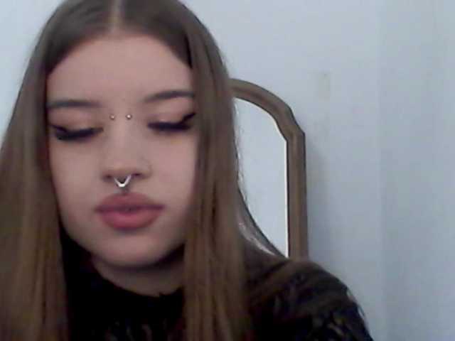 MollyLolly live cam on BongaCams