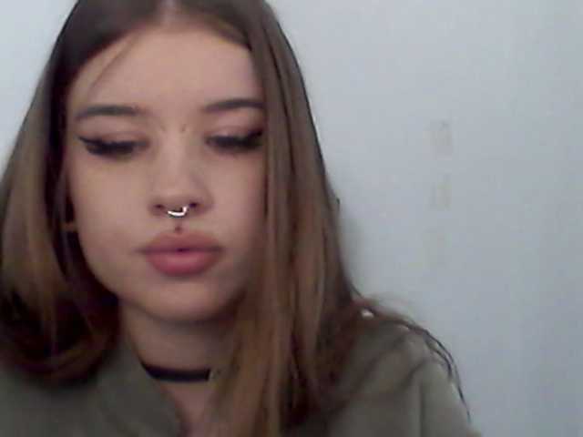 MollyLolly live cam on BongaCams