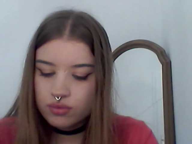 MollyLolly live cam preview