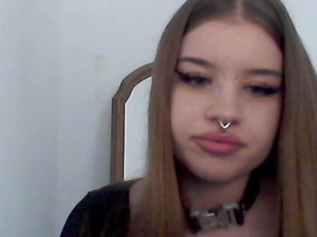 MollyLolly live cam on BongaCams