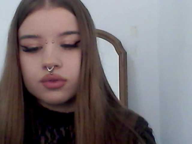 MollyLolly live cam on BongaCams