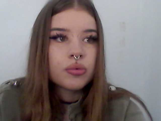 MollyLolly live cam on BongaCams