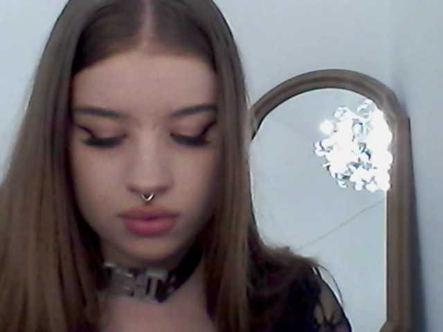 MollyLolly live cam on BongaCams