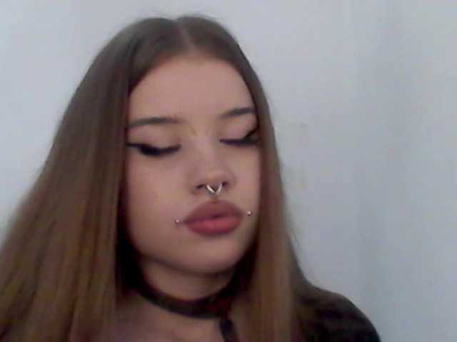 MollyLolly live cam on BongaCams
