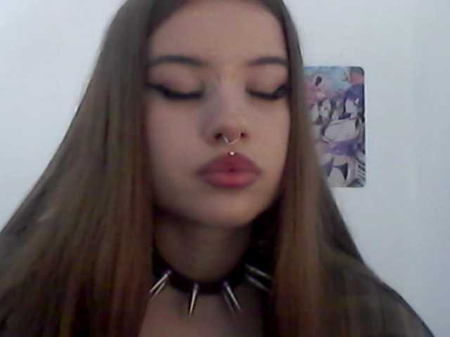 MollyLolly live cam on BongaCams