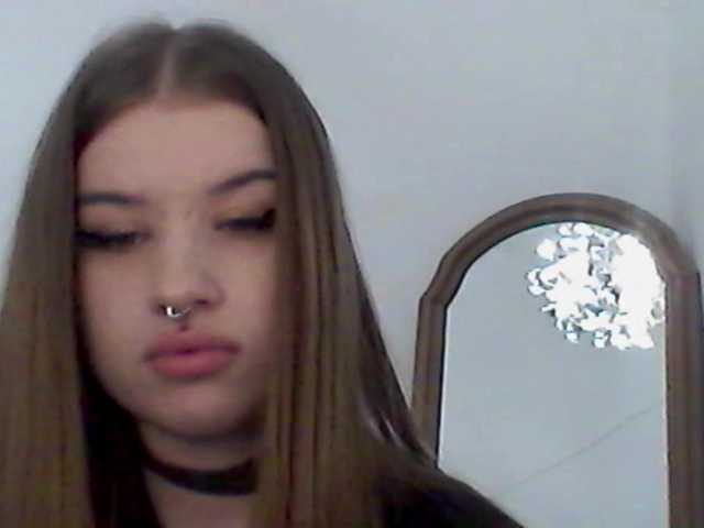MollyLolly live cam on BongaCams