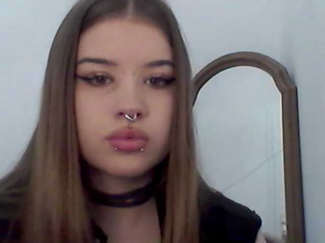 MollyLolly, live now on BongaCams