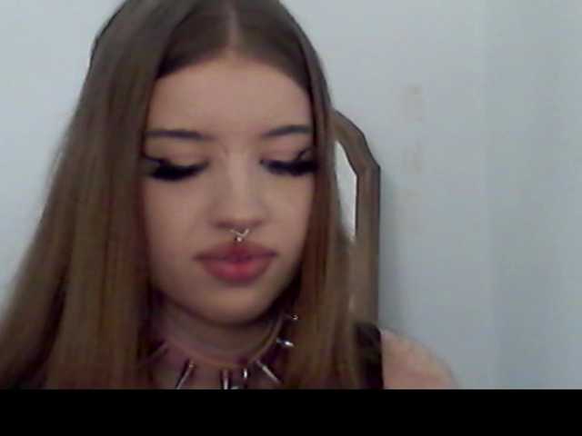 MollyLolly live cam on BongaCams