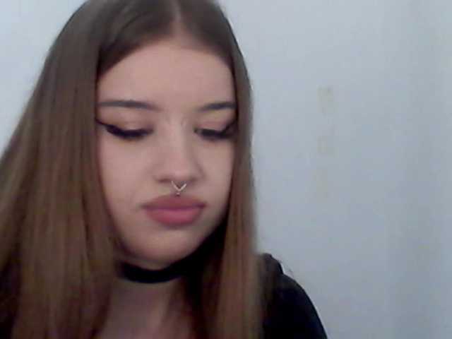 MollyLolly live cam on BongaCams