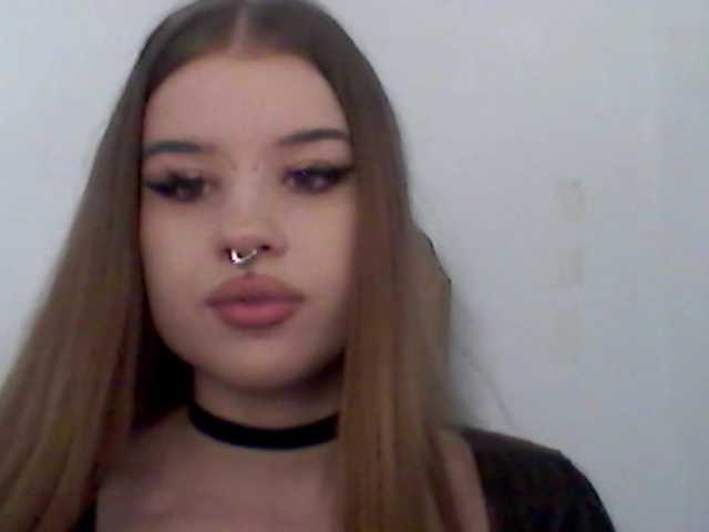 MollyLolly live cam on BongaCams