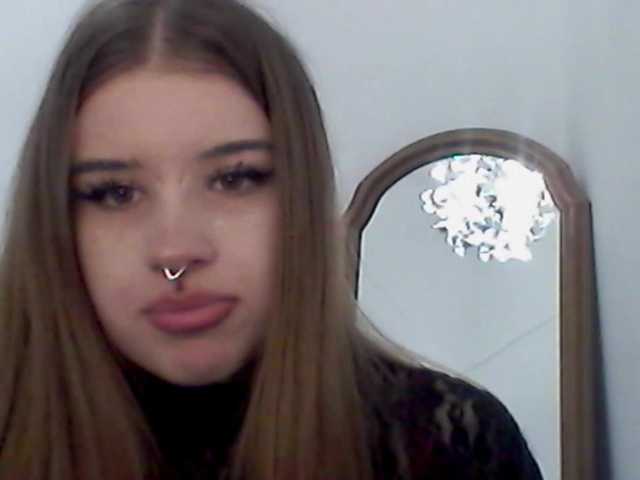 MollyLolly live cam on BongaCams