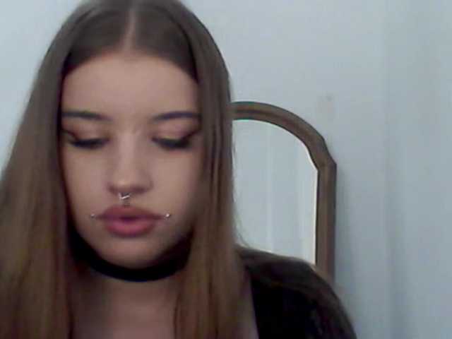 MollyLolly live cam on BongaCams