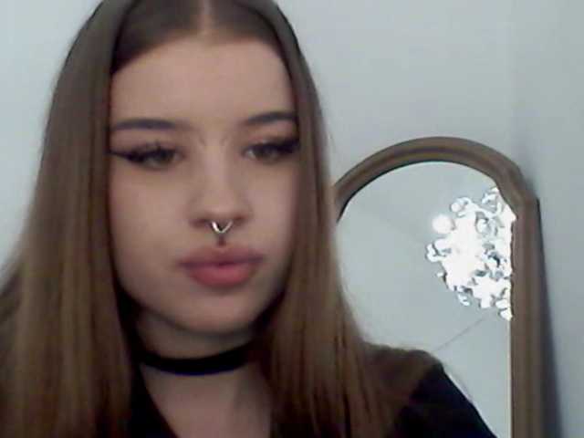 MollyLolly live cam on BongaCams
