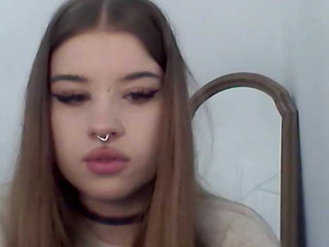 MollyLolly live cam on BongaCams