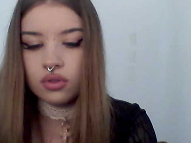 MollyLolly live cam on BongaCams