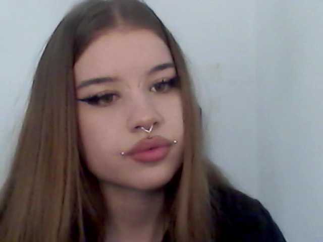 MollyLolly live cam on BongaCams