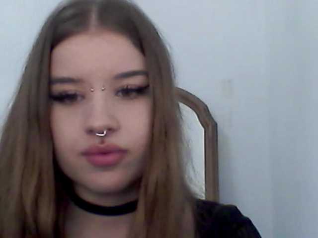 MollyLolly live cam on BongaCams