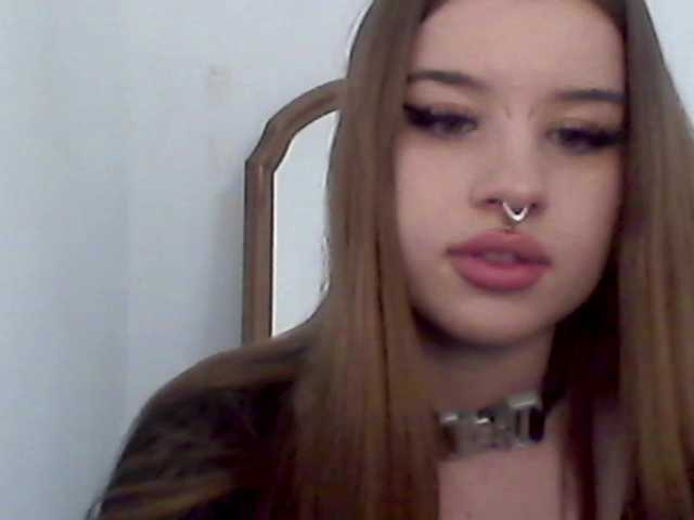 MollyLolly live cam on BongaCams
