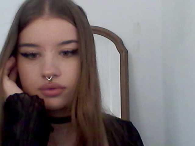 MollyLolly live cam on BongaCams