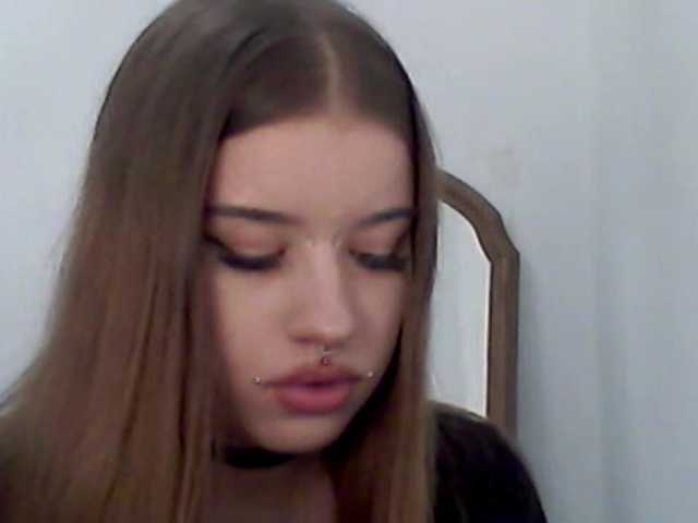 MollyLolly live cam on BongaCams