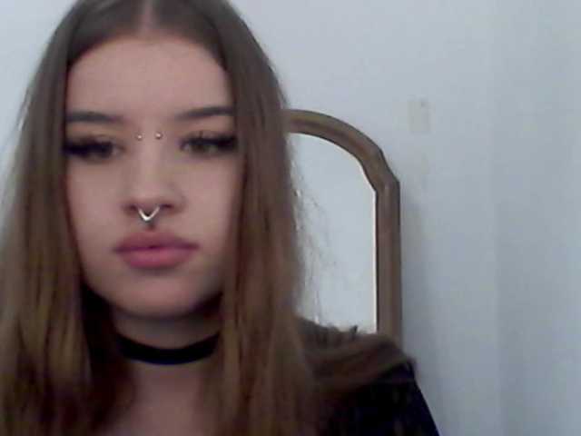 MollyLolly live cam on BongaCams