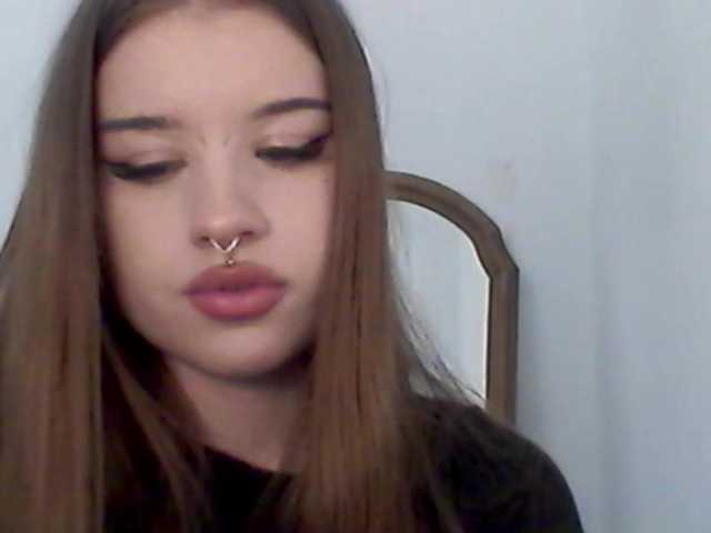 MollyLolly live cam on BongaCams