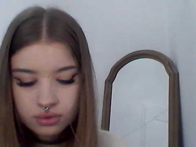 MollyLolly live cam on BongaCams
