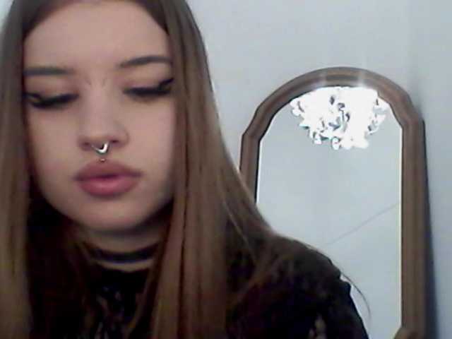 MollyLolly live cam on BongaCams