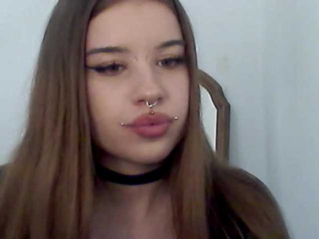 MollyLolly live cam on BongaCams