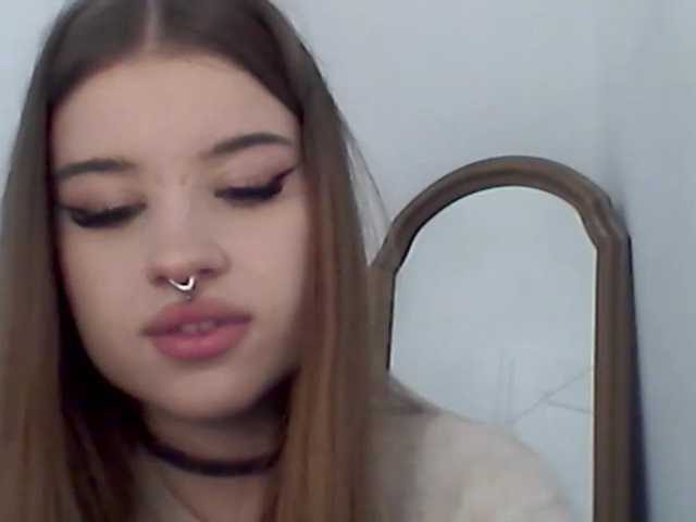 MollyLolly live cam on BongaCams