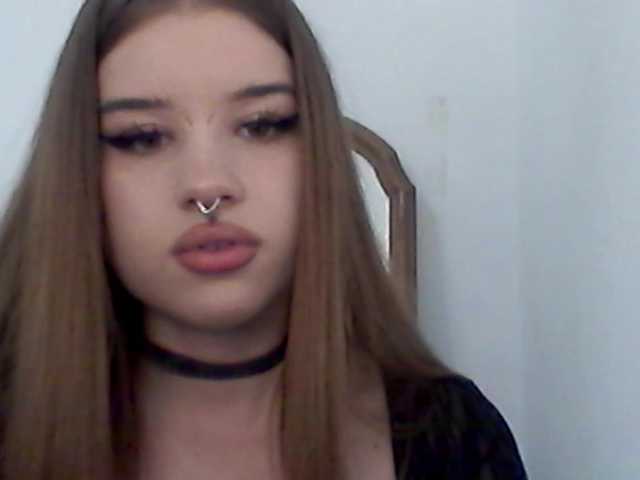 MollyLolly live cam on BongaCams