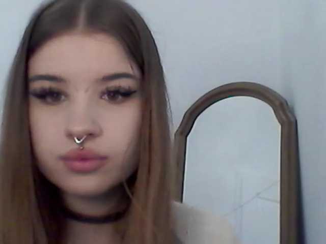 MollyLolly live cam on BongaCams