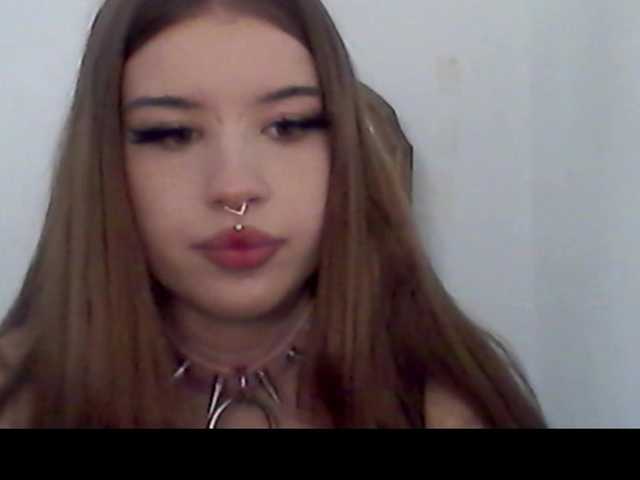 MollyLolly live cam on BongaCams