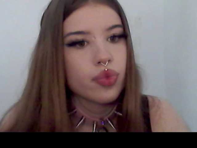 MollyLolly live cam on BongaCams