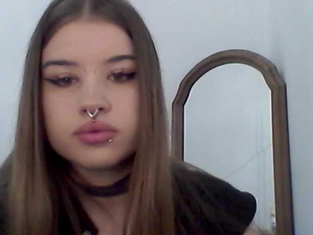 MollyLolly live cam on BongaCams